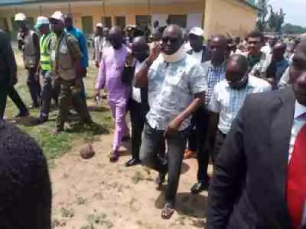 Ekiti Election: Fayose Finally Arrives Polling Booth, Casts His Vote (Photos)